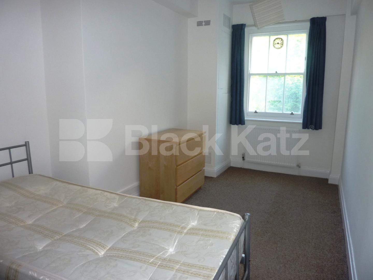 			NEW INSTRUCTION!, 2 Bedroom, 1 bath, 1 reception Flat			 Chalton Street, EUSTON / CAMDEN